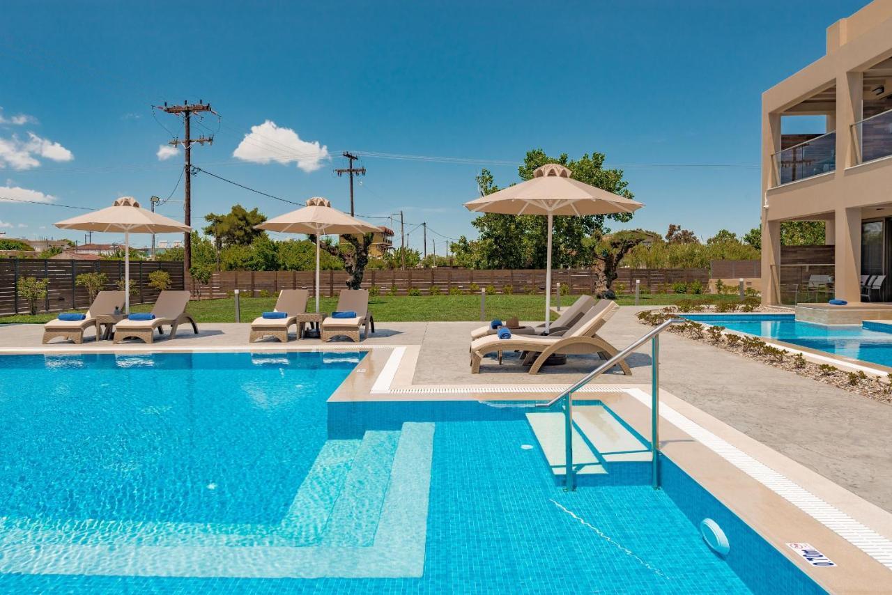 Mystique Luxury Suites & Maisonettes ลากานาส ภายนอก รูปภาพ